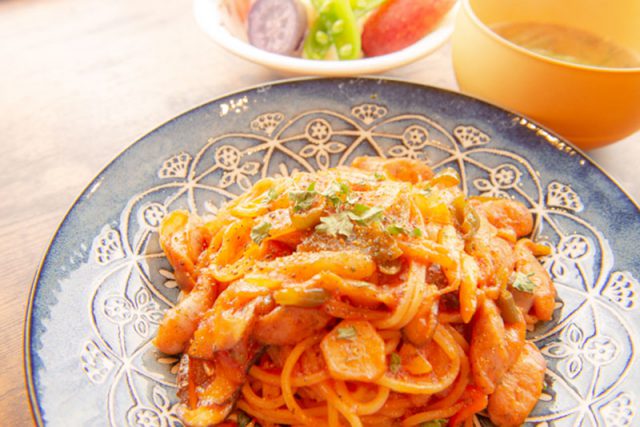 Tomato based pasta<br />
