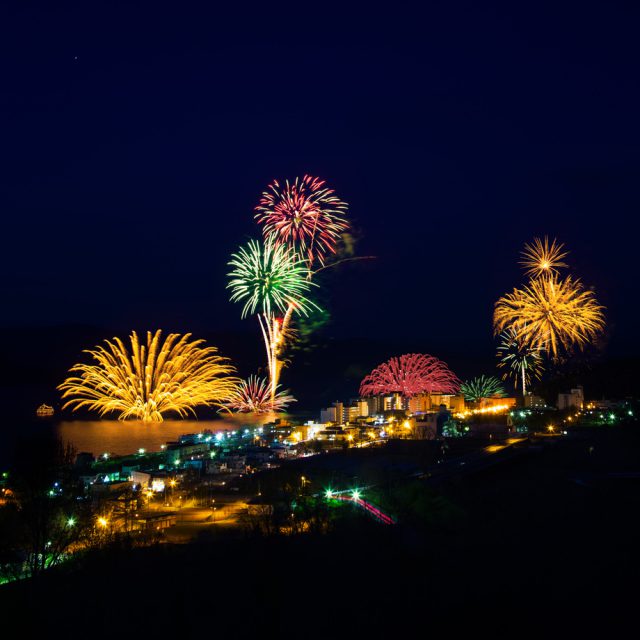 The 38th Lake Toyako Long Run Fireworks Display